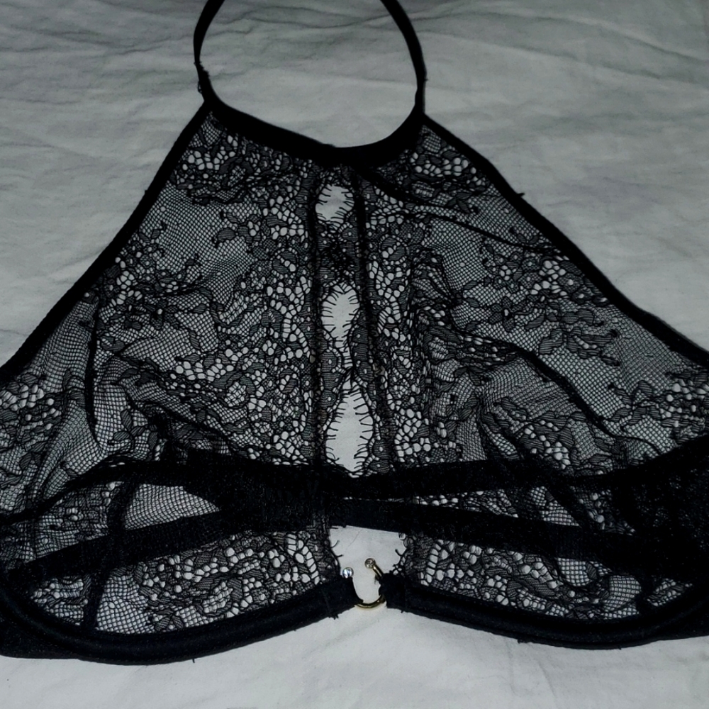 Lace Victoria's Secret bra 34B